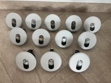 12 prachtige ronde design spots ( wit) beschikbaar voor biedingen