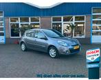 Renault Clio 1.2 Authentique (bj 2012), Te koop, Zilver of Grijs, 962 kg, Elektrische ramen