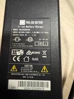 E bice aculader 29.4V, Fietsen en Brommers, Fietsaccessoires | Fietsaccu's, Ophalen of Verzenden, Gebruikt