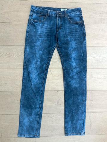 Diesel jeans maat 33 beschikbaar voor biedingen