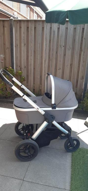 Mutsy Transit kinderwagen,  complete set beschikbaar voor biedingen