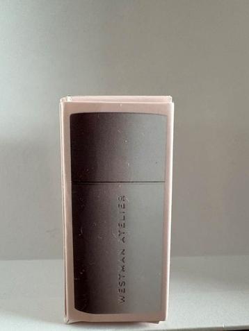 Westman Atelier Petite Baby cheeks blush stick kleur Petal beschikbaar voor biedingen