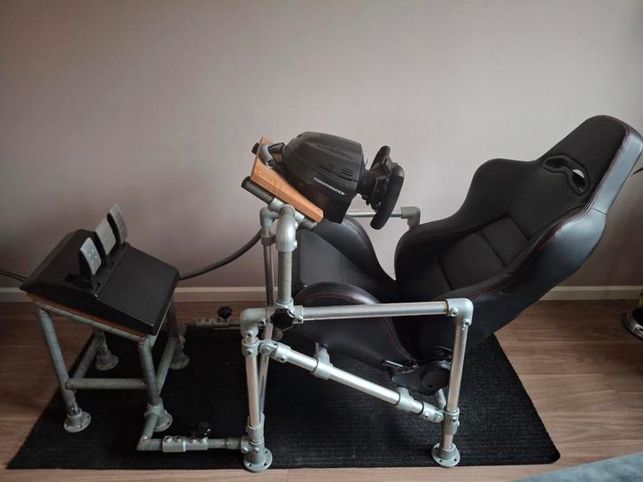 Complete Sim Racing Setup (Thrustmaster T300 RS + stuur), Spelcomputers en Games, Spelcomputers | Sony PlayStation Consoles | Accessoires