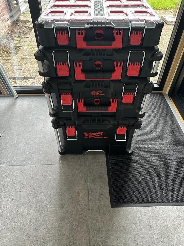 Milwaukee packout kist 4 delig Nieuw  Gereedschapskist, Doe-het-zelf en Verbouw, Gereedschapskisten, Nieuw, Ophalen