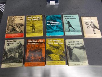 Hengelsportboekjes / visboekjes 9 stuks beschikbaar voor biedingen