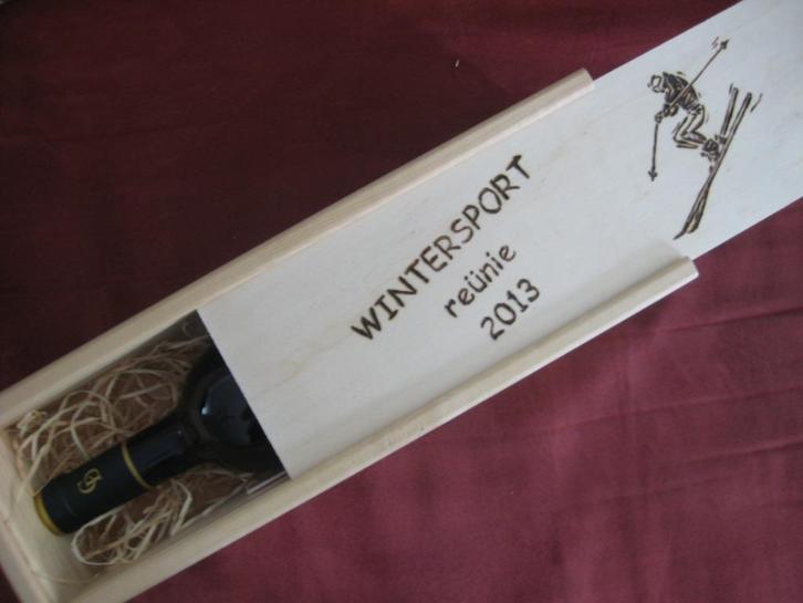 verjaardag wijnkistje gepersonaliseerd Creamar Pyrografie, Hobby en Vrije tijd, Feestartikelen, Nieuw, Overige typen, Overige