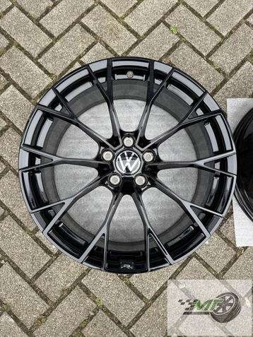 19" Vw Golf 8 R GTI WARMENAU estoril adelaide queenstown OEM beschikbaar voor biedingen