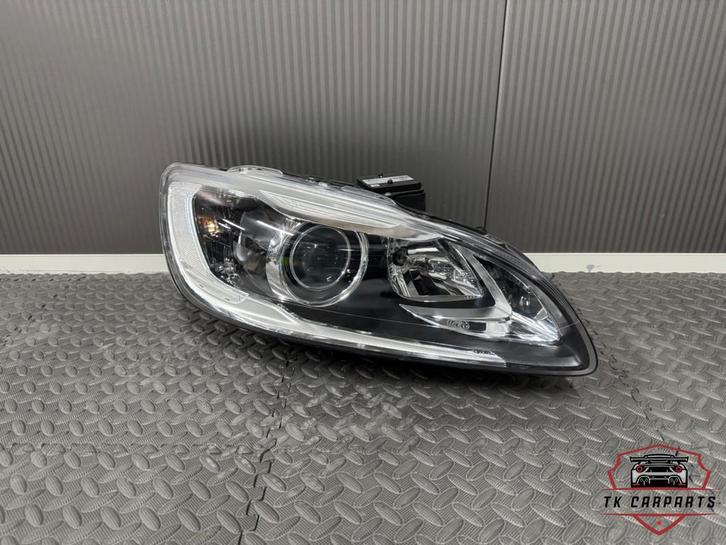 Volvo v60/s60 xenon koplamp rechts compleet 31420262, Auto-onderdelen, Verlichting, Volvo, Gebruikt, Ophalen of Verzenden