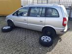 Opel Zafira 1.8 16V 2004 Grijs trekhaak airco export ?, 65 €/maand, 125 pk, 4 cilinders, 1335 kg