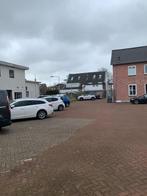 parkeerplaats Sassenheim, Huizen en Kamers, Garages en Parkeerplaatsen, Zuid-Holland
