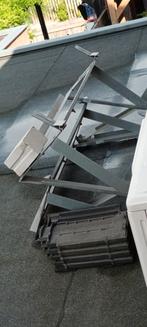 4st. Platdak steunen tbv Zonnepanelen inlc beugels, Ophalen, Zo goed als nieuw, IJzer