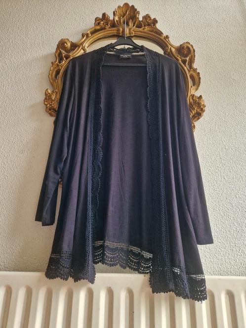 Via Appia Due zwart zacht viscose vest met kanten afwerking, Kleding | Dames, Grote Maten, Zo goed als nieuw, Trui of Vest, Zwart