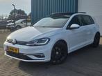 Volkswagen Golf 1.5 TSI R-LINE/Aut/Pano#150Pk/Bomvol, Euro 6, 4 cilinders, Alcantara, Wit