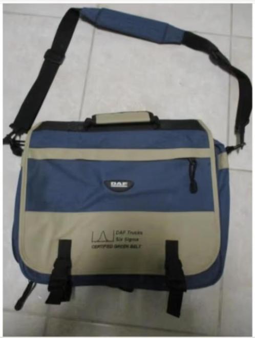 DAF TRUCK LAPTOP TAS NIEUW, Computers en Software, Laptoptassen, Nieuw, Aktetas, 15 inch, Ophalen of Verzenden