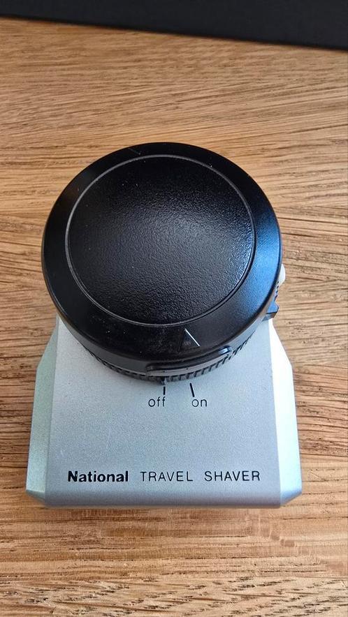 National travel shaver ES551 reisscheerapparaat 60-er jaren, Verzamelen, Overige Verzamelen, Gebruikt, Ophalen