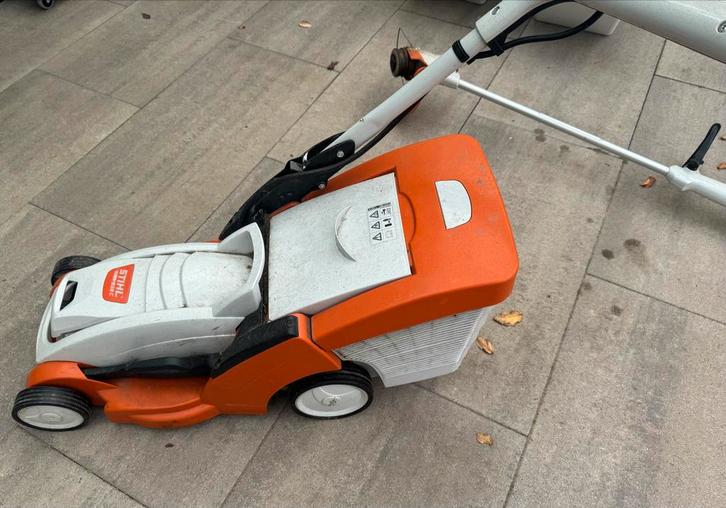 Stihl RMA 339 C Accu Grasmaaier, Tuin en Terras, Grasmaaiers, Gebruikt, Accu-grasmaaier, 30 t/m 39 cm, Cirkelmaaier, Opvangzak