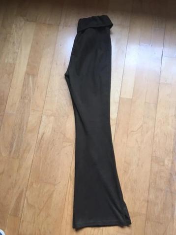 suede broek donkergroen flaired model beschikbaar voor biedingen