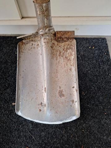 Sneeboer vlak schep - gemodificeerd - RVS beschikbaar voor biedingen