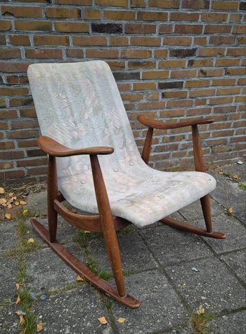 Teeffelen Schommelstoel - Vintage Restauratieproject beschikbaar voor biedingen
