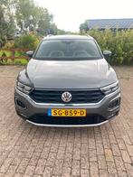 Volkswagen T-Roc 1.5 TSI 150pk 2018 Grijs, Voorwielaandrijving, 1498 cc, 4 cilinders, Origineel Nederlands