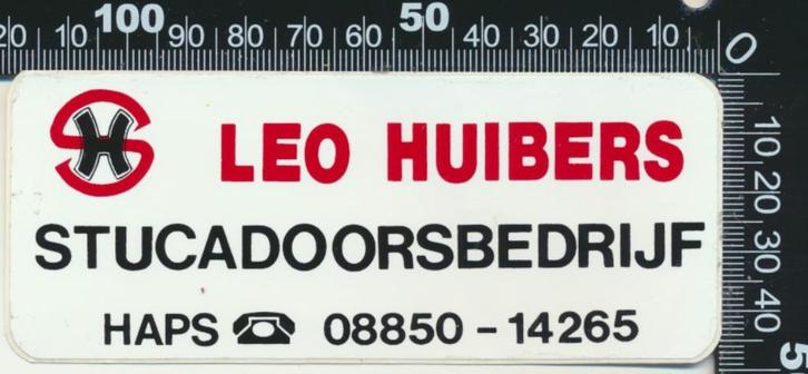 Sticker: Leo Huibers Stucadoorsbedrijf - Haps, Verzamelen, Stickers, Zo goed als nieuw, Bedrijf of Vereniging, Ophalen of Verzenden