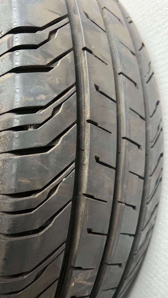 2 x mooi rubber met velg in de maat 205 / 65 r, Auto-onderdelen, Overige Auto-onderdelen, Gebruikt, Ophalen