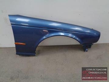 Spatbord rechts blauw X350 beschikbaar voor biedingen