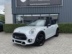 MINI Mini 1.5 Cooper 136pk Aut. Chili Serious Business John, Auto's, Mini, 136 pk, Gebruikt, Leder en Stof, Wit