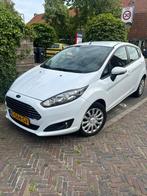 Ford Fiësta 1.25 44KW 5DR 2013 Wit, Auto's, Voorwielaandrijving, Stof, 1242 cc, 4 cilinders