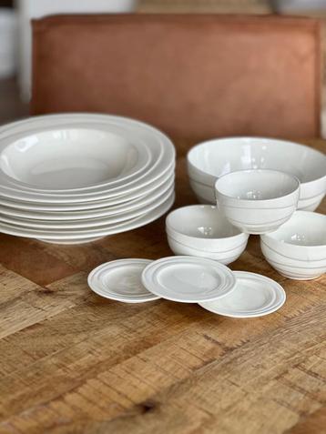 Jamie Oliver - Waves - diverse servies onderdelen beschikbaar voor biedingen