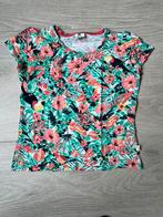 Vrolijk tropisch shirt maat (122-)128, Meisje, Ophalen of Verzenden, Zo goed als nieuw, Shirt of Longsleeve