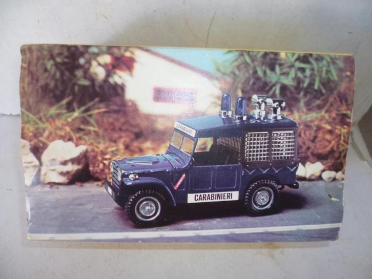 Barlux Zoom Fiat Campagnola Carabinieri Politie 1:25 modelau, Hobby en Vrije tijd, Modelauto's | 1:24, Zo goed als nieuw, Auto