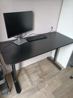 Zwarte bureau, Ophalen, In hoogte verstelbaar, Gebruikt, Bureau