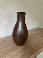 Bruine vaas 35 cm hoog, Gebruikt, Overige kleuren, Aardewerk of Porselein, Ophalen of Verzenden