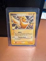 Pikachu Stamped Pokemon Kaart, Hobby en Vrije tijd, Verzamelkaartspellen | Pokémon, Ophalen of Verzenden, Zo goed als nieuw, Losse kaart