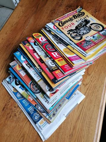 Oldtimer Motor en brommertijdschriften + Bromfietskalender  beschikbaar voor biedingen