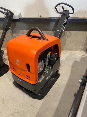 Husqvarna LG300 triller 4 tonner diesel ligt gebruikt  beschikbaar voor biedingen