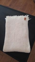 Nieuwe gehaakte woondeken, Huis en Inrichting, Woonaccessoires | Plaids en Woondekens, Ophalen of Verzenden, Nieuw