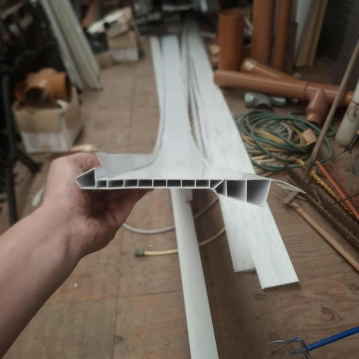 Kunststof afwerkplanken / boeiboordplanken, Doe-het-zelf en Verbouw, Dakpannen en Dakbedekking, Kunststof, Zwart, Minder dan 5 m²
