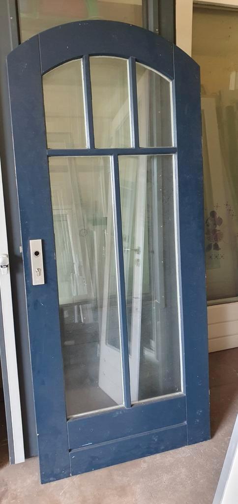 Buitendeur tuindeur toogdeur
Hardhout
Dubbelglas, Doe-het-zelf en Verbouw, Deuren en Horren, Zo goed als nieuw, Buitendeur, 200 tot 215 cm