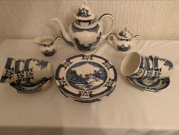 Royal Tudor Mandarin - Compleet ontbijtservies beschikbaar voor biedingen