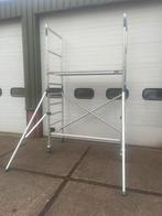 Smalle steiger te huur, Ophalen, Zo goed als nieuw, Rolsteiger of Kamersteiger, 5 meter of hoger
