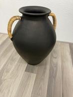 *NEW* XL Handgemaakte Zwarte Kruik met Rotan Handgr. – 45 cm, Ophalen, Zwart, Aardewerk of Porselein, Nieuw