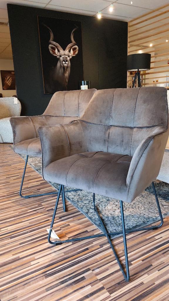 Opera set van 2 stoelen nu samen voor €100 af te halen!, Huis en Inrichting, Stoelen, Eén, Zwart, Ophalen