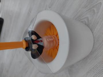 Trump wc-borstel borstel. beschikbaar voor biedingen