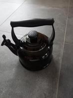 Le Creuset Fluitketel Zwart, Huis en Inrichting, Keuken | Keukenbenodigdheden, Ophalen of Verzenden, Zo goed als nieuw