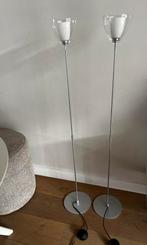Set van 2 moderne vloerlampen met glazen kap, Ophalen, Zo goed als nieuw, Glas, Modern