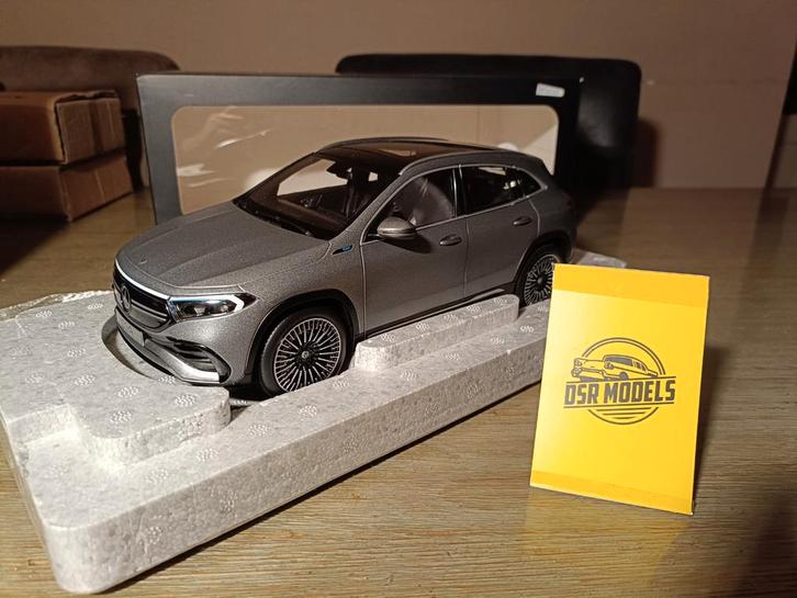 1:18 Mercedes Benz EQA, Hobby en Vrije tijd, Modelauto's | 1:18, Nieuw, Auto, Overige merken, Ophalen of Verzenden