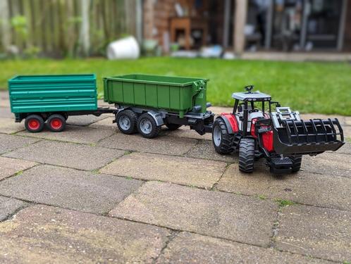 Bruder tractor met twee aanhangers, Kinderen en Baby's, Speelgoed | Speelgoedvoertuigen, Gebruikt, Ophalen of Verzenden