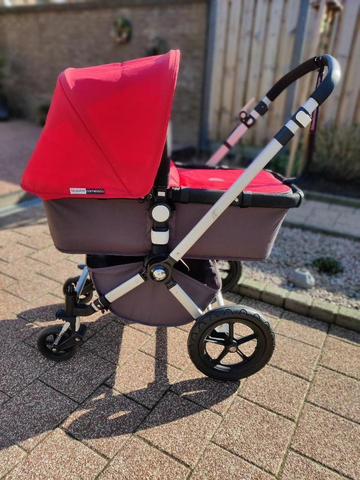 Bugaboo kinderwagen, Kinderen en Baby's, Kinderwagens en Combinaties, Gebruikt, Kinderwagen, Bugaboo, Met reiswieg, Verstelbare duwstang